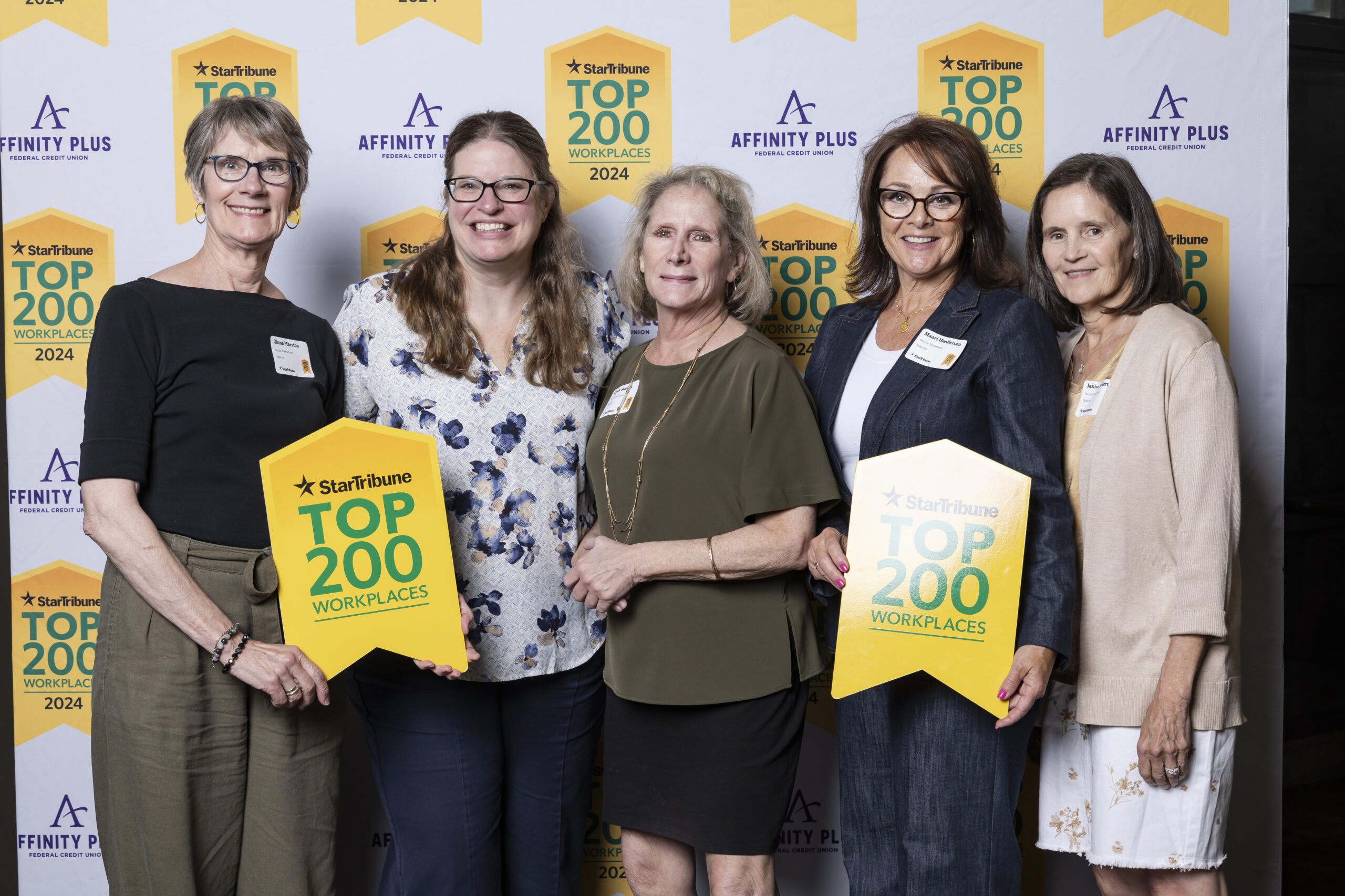 L to R: Ginna Marston – Client Services Advisor Tracy O’Connor – General Manager Cindy Sweiger – Office Administrator Maari Henderson – Move Manager Janice Kellermeier – Supply Assistant Lead